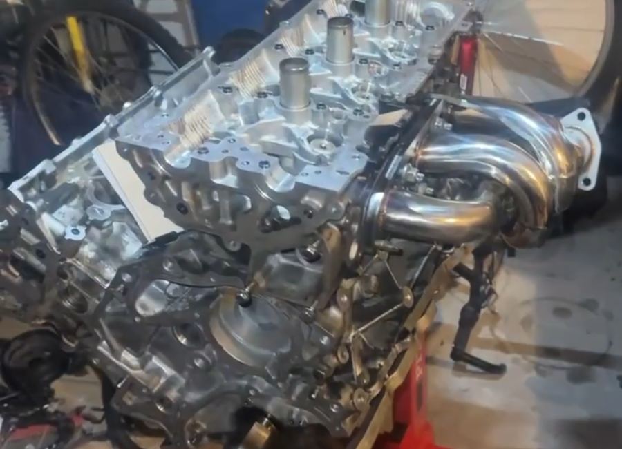 Tom's Garage build photo 6